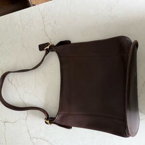 Vintage Coach Brown Leather Shoulder Bag